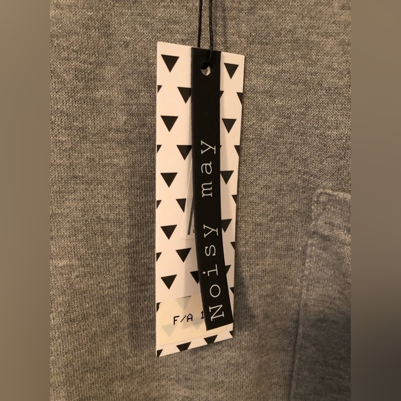 Brand New with tags Noisy May sweatshirt - Picture 2 of 3